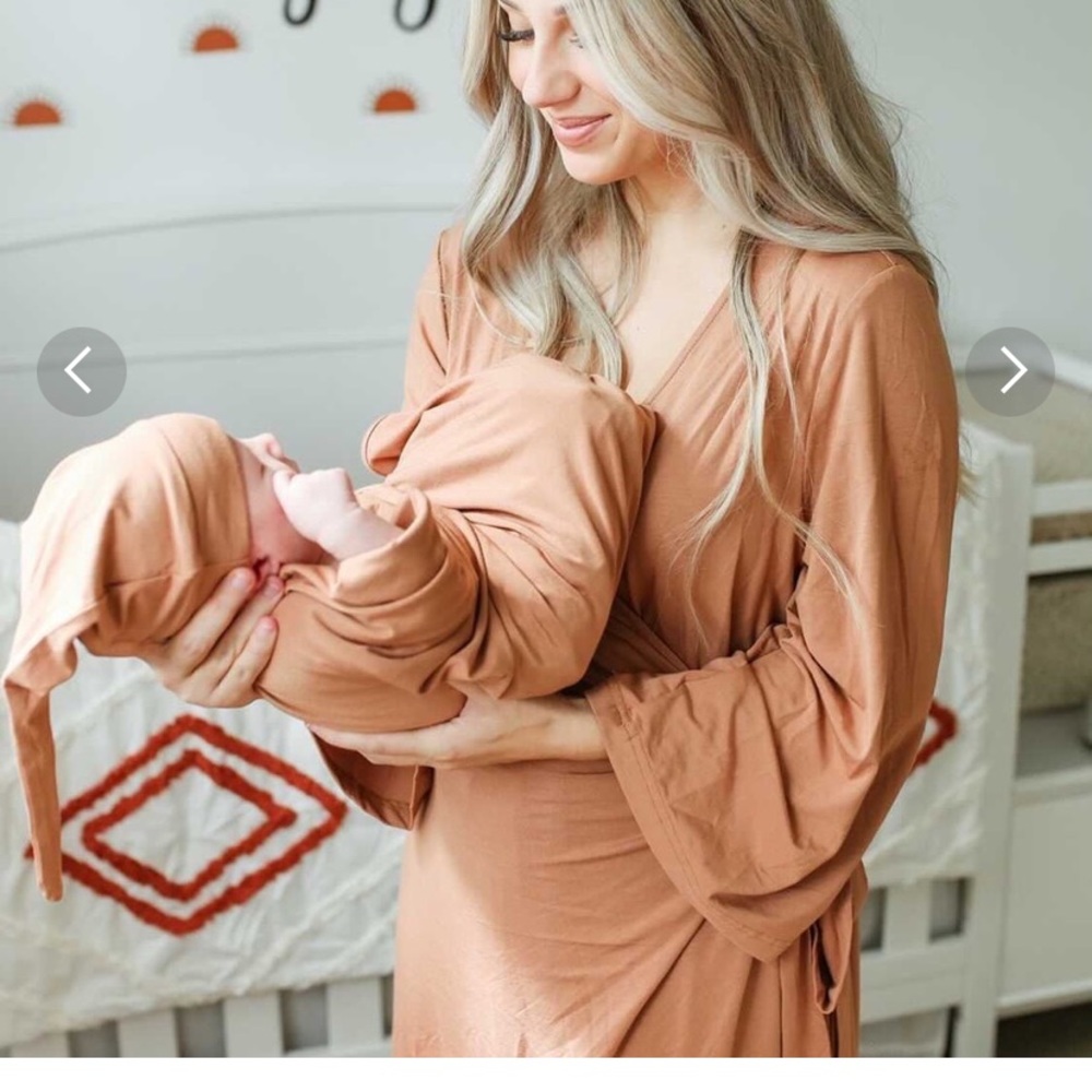 Caden Lane Delivery Robe